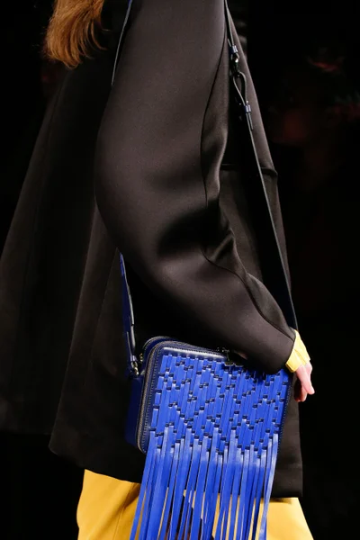 Look 55